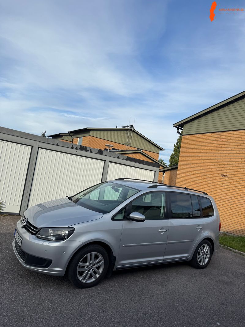 volkswagen-touran-14-tsi-fwd