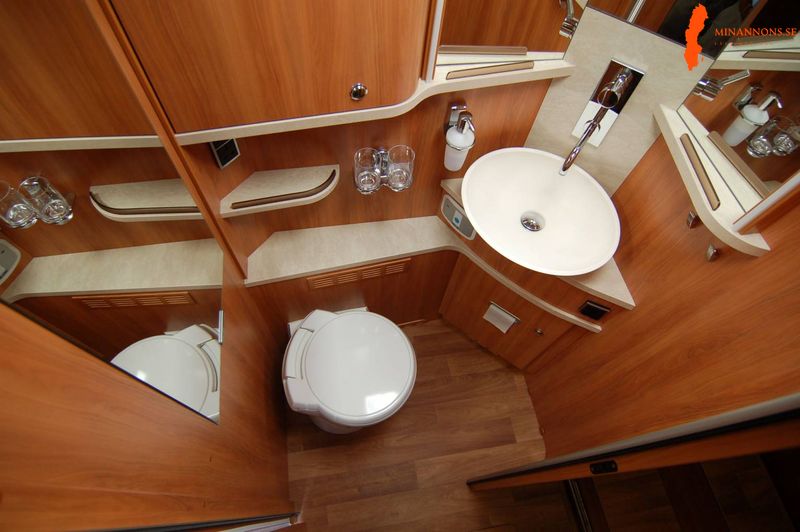 hymer-b-634-sl-duo-mobil-lyxutrustad-drombil