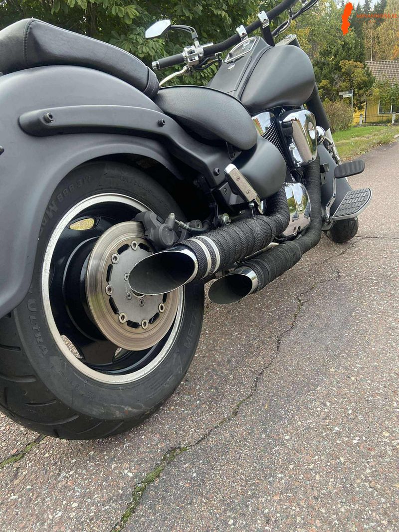 suzuki-vl1500