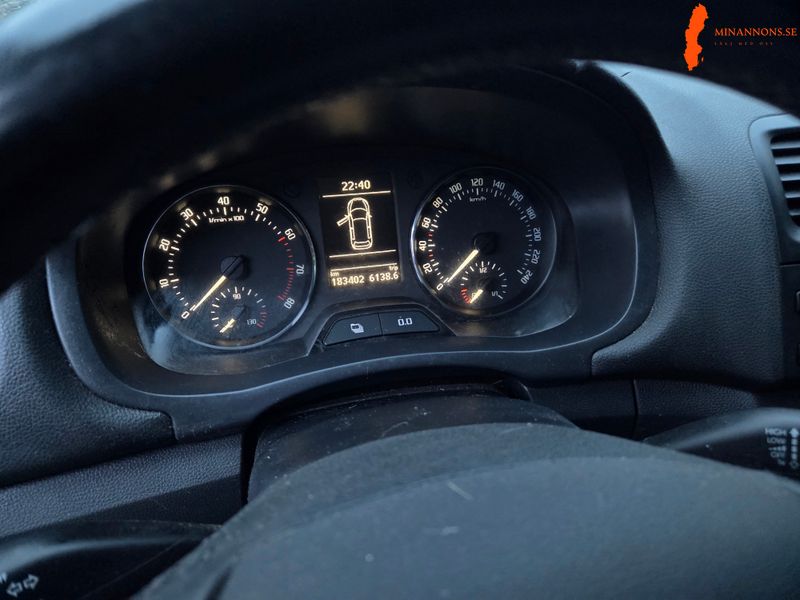 skoda-fabia-12-8v-tsi