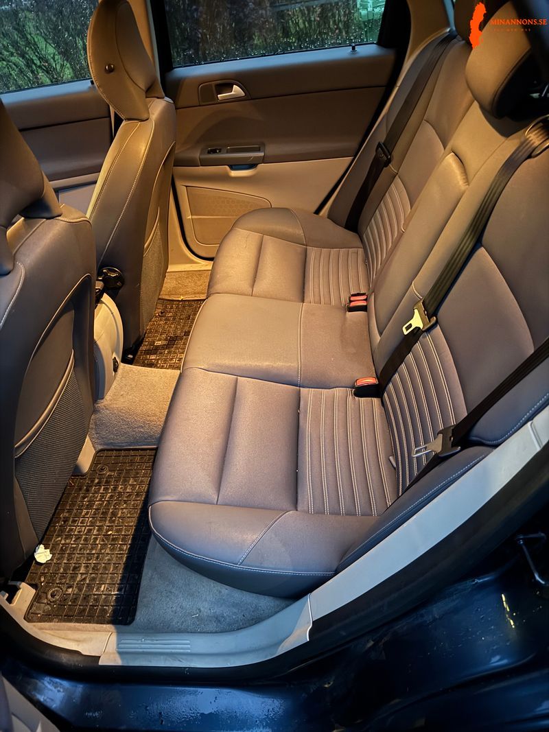 volvo-volvo-m-v50-20-d-fwd