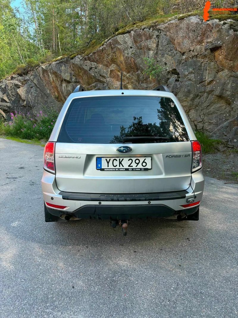 subaru-forester-20-bensin-16v-awd