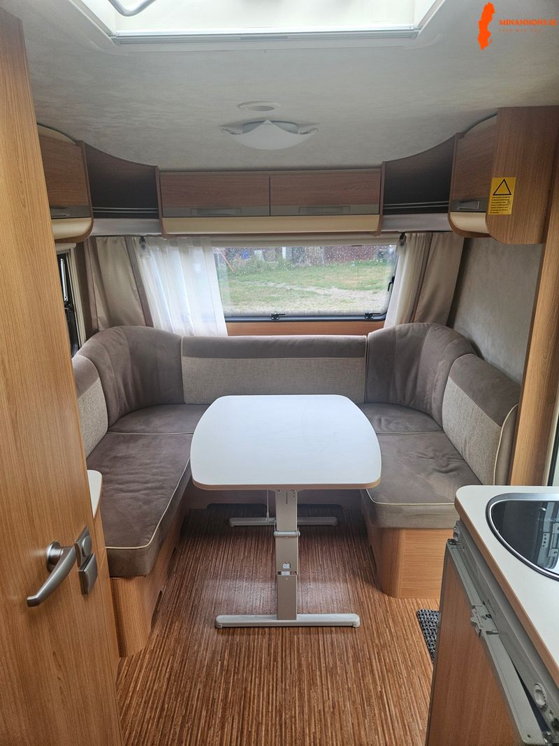 adria-adora-512-ul
