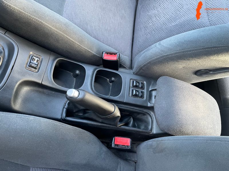 nissan-nissan-primera-18i-16v-fwd