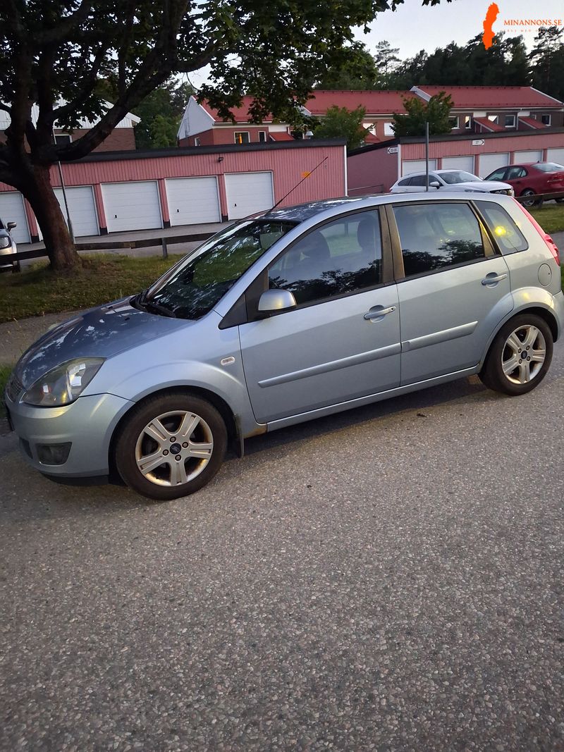 ford-ford-jh1-fiesta-14-16v-fwd
