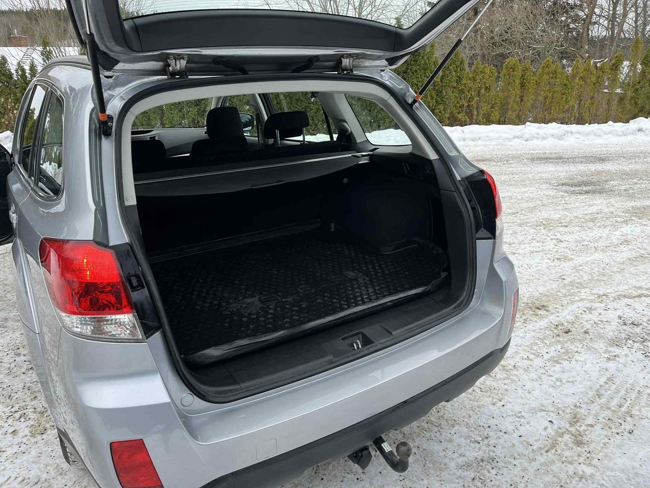 subaru-outback-20-4wd-lineartronic