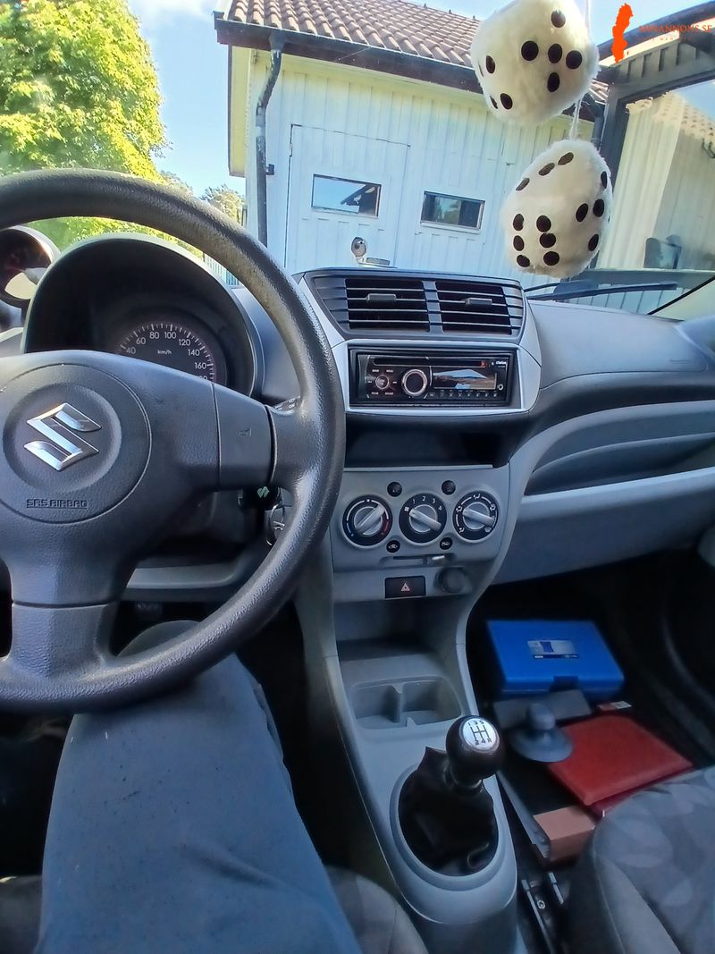 suzuki-alto-10-12v-fwd