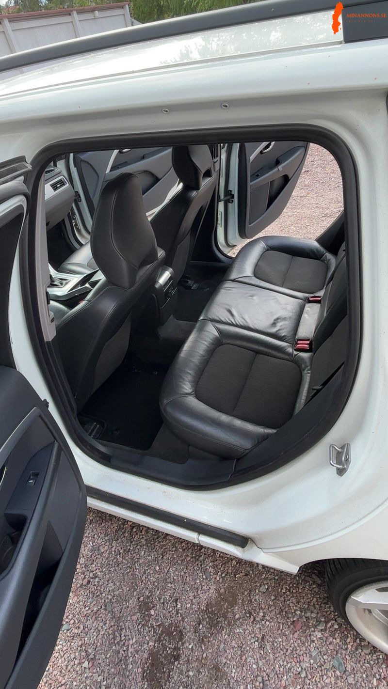 volvo-v70-ii-classic-d3e-20-fwd