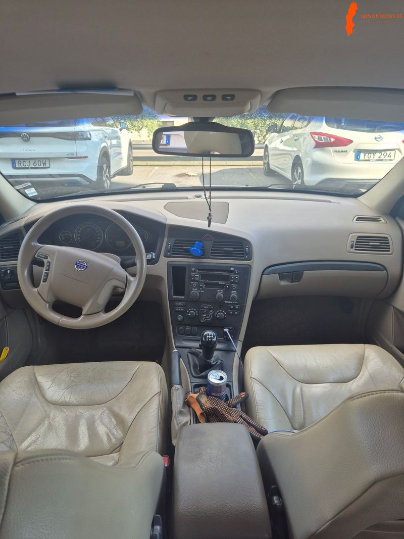 volvo-volvo-s-v70-24-20v-fwd