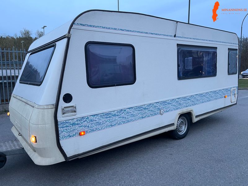 adria-unica-c-502-lh-langbaddbesiktigadfortaltmarkis1996