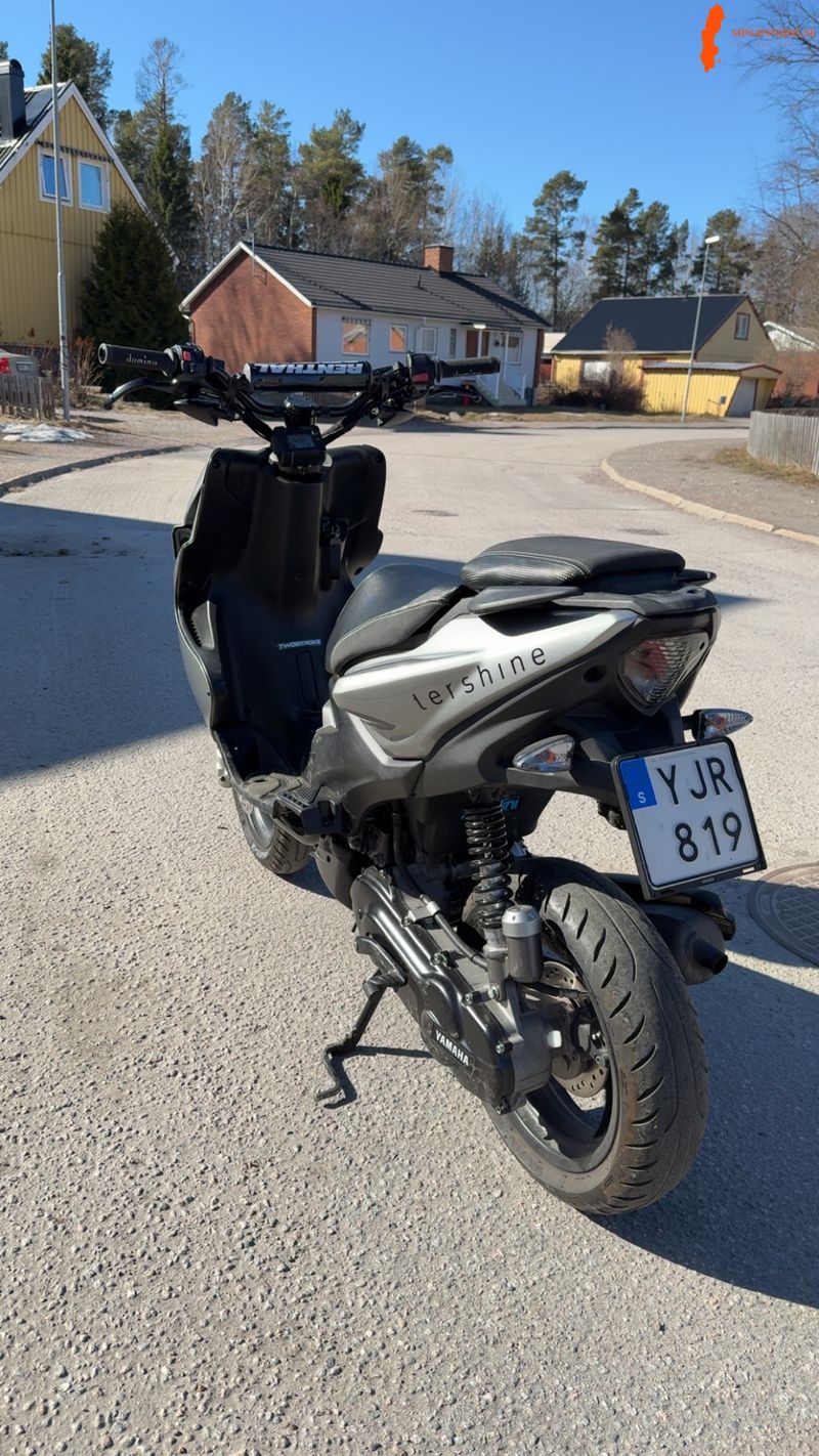 yamaha-aerox-2016-2-takt