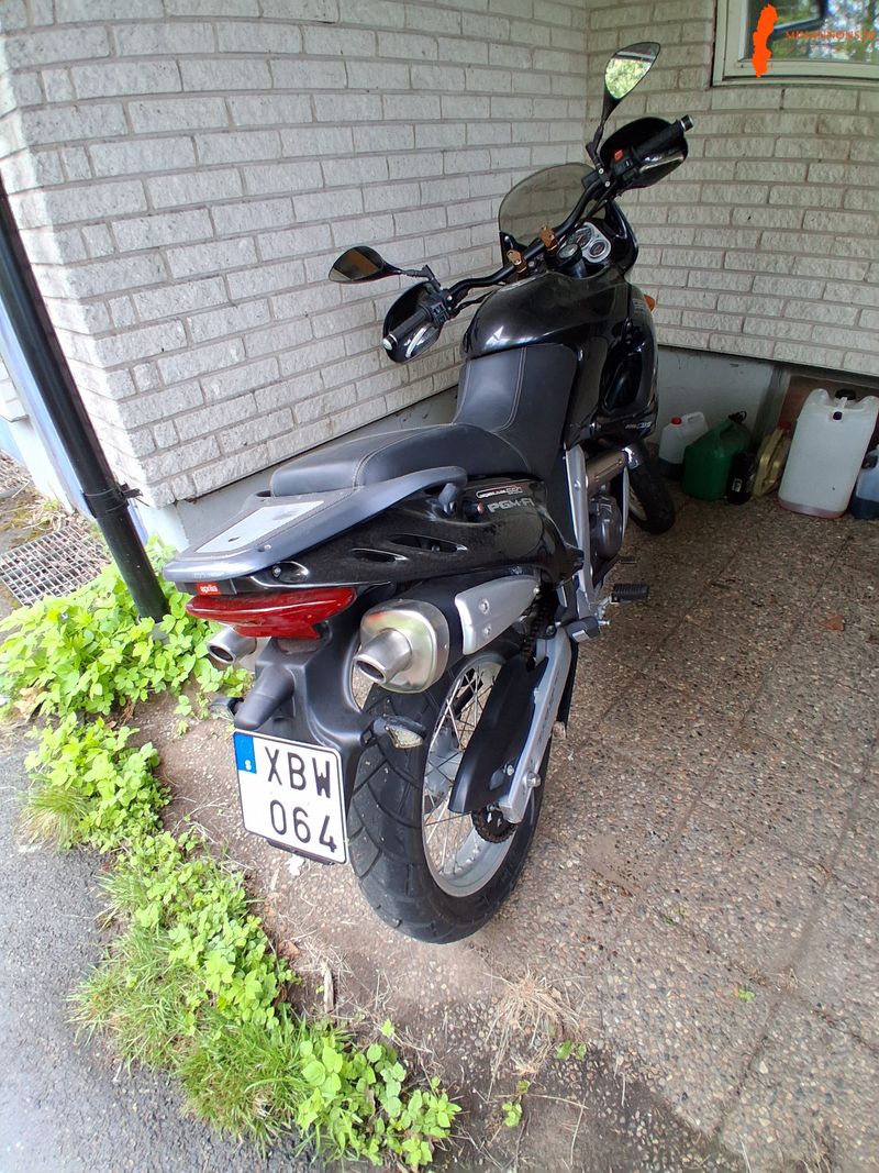 aprilia-pegaso-650-00