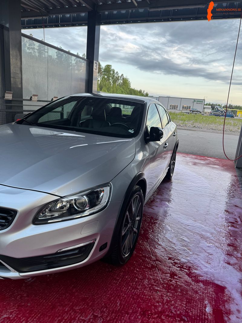 volvo-s60-cross-country-d4-24-awd