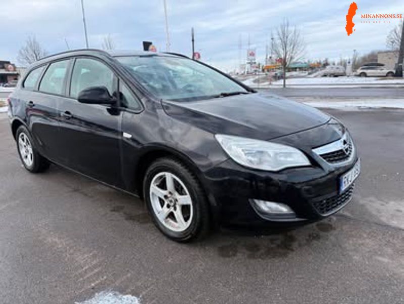 opel-astra-sports-tourer-17-cdti-2011-ny-besiktning