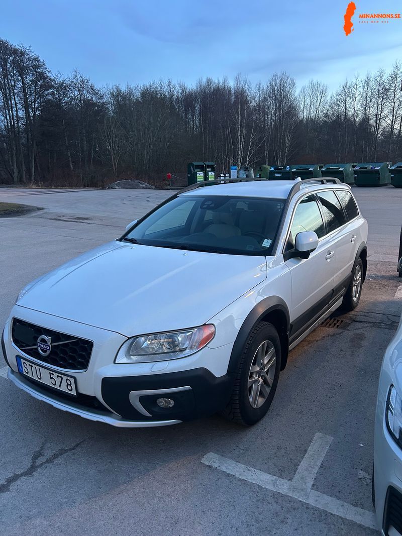 Volvo xc70 momentum AWD