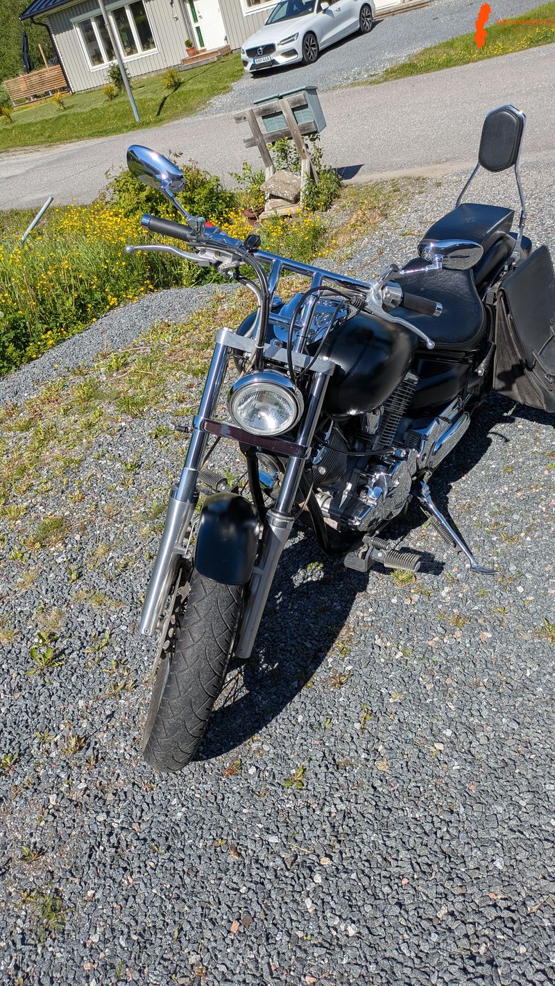 yamaha-xvs1100-dragster