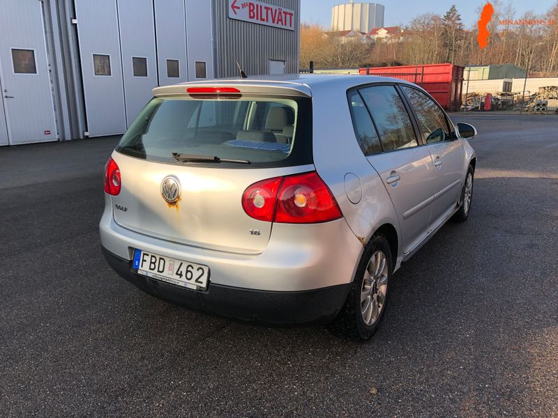 volkswagen-golf-5