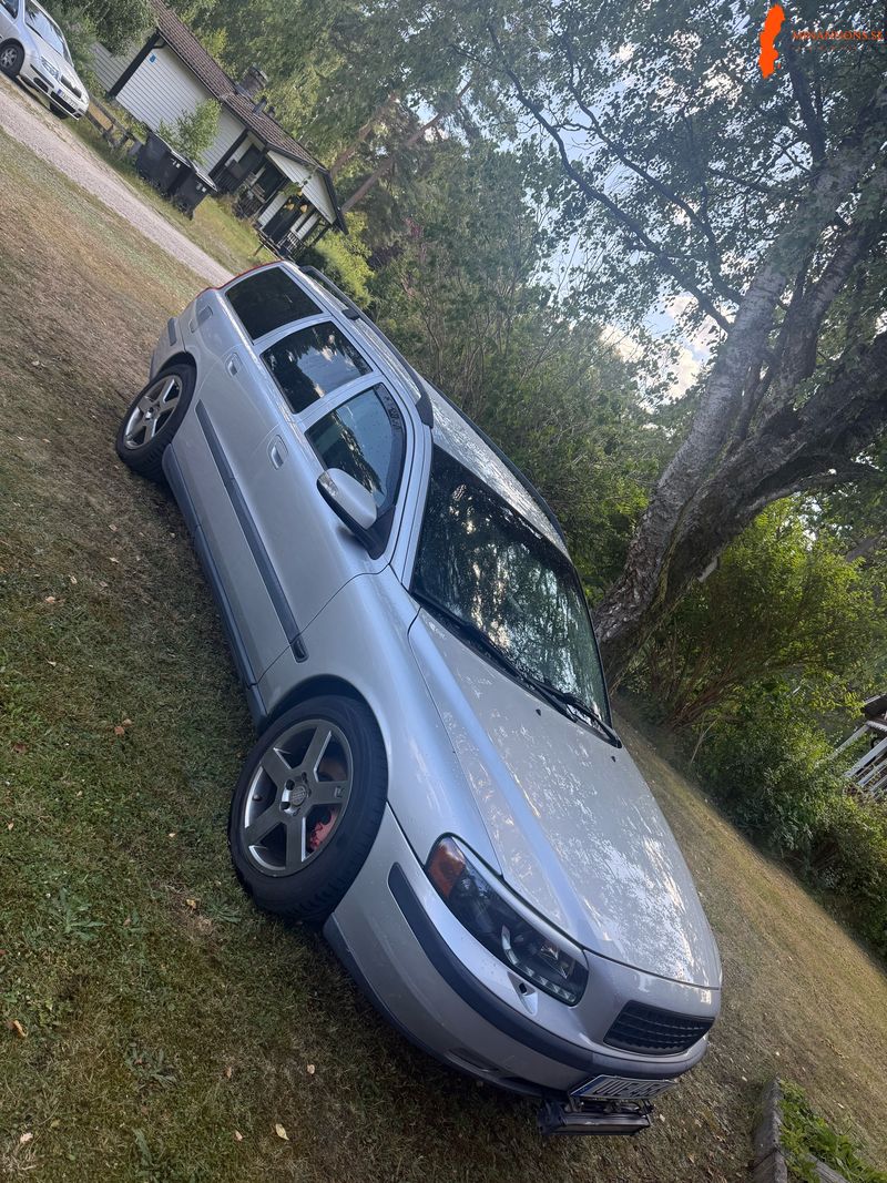 volvo-volvo-s-v70-24-20v-fwd
