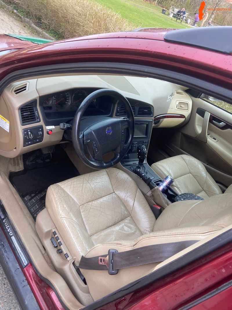 v70-25t