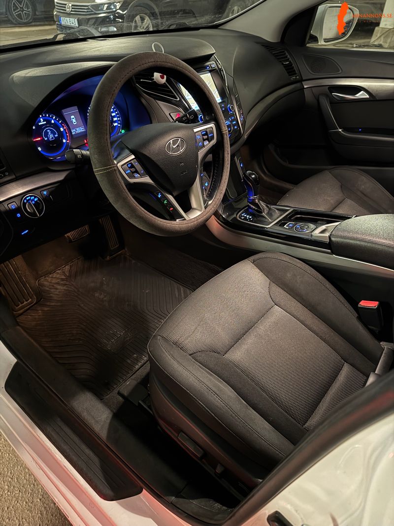 hyundai-i40-bussnies-auto-drag-nyserv-nybesk