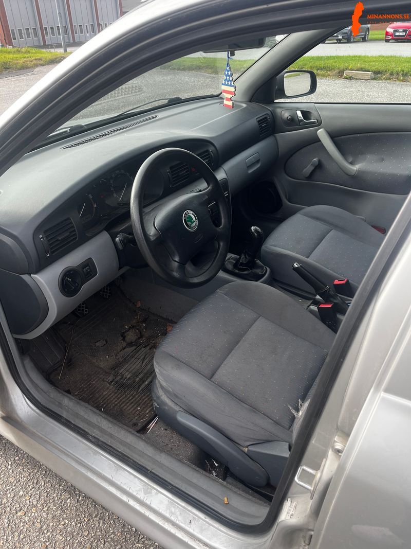skoda-skoda-octavia-com-cl-14-14-16v