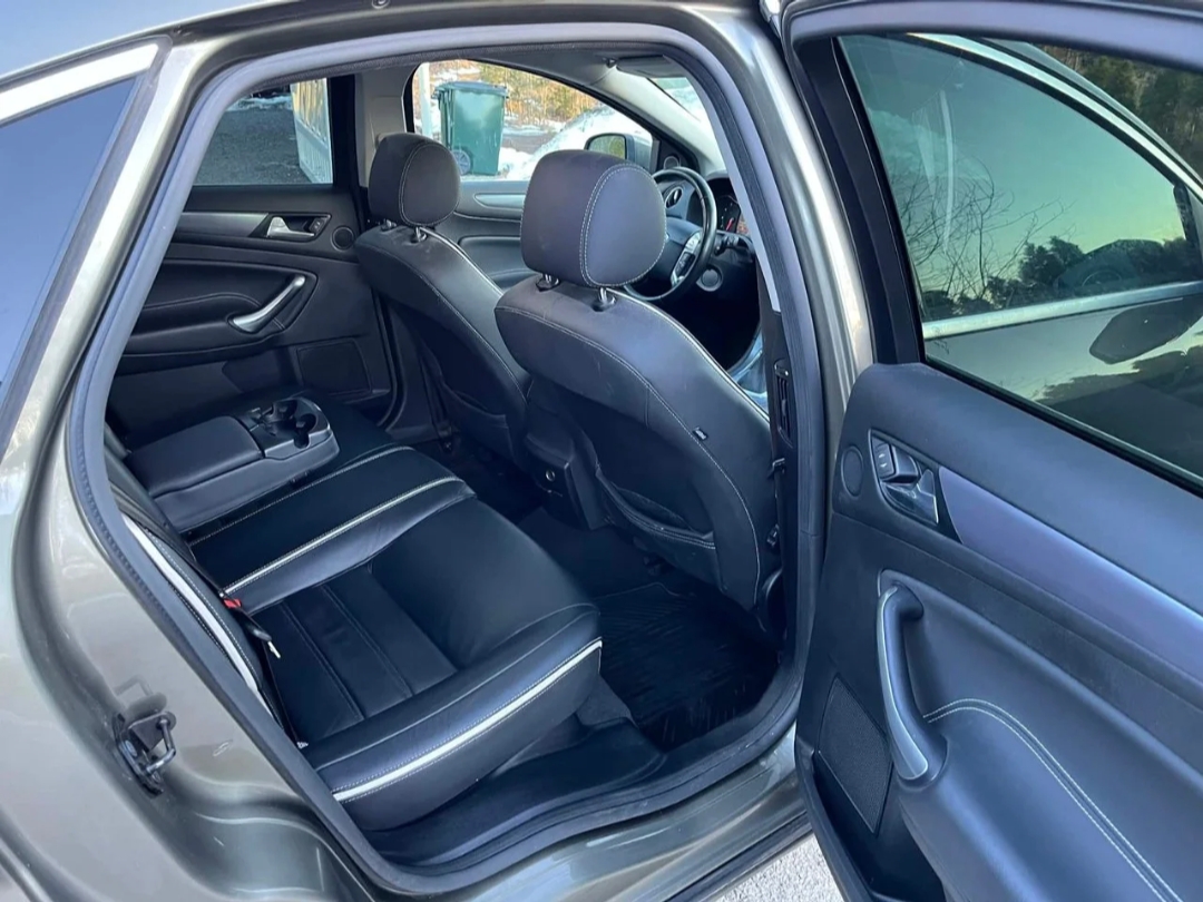 ford-mondeo-20-tdci-powershift