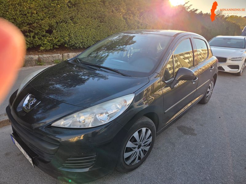 peugeot-207-vti-2010