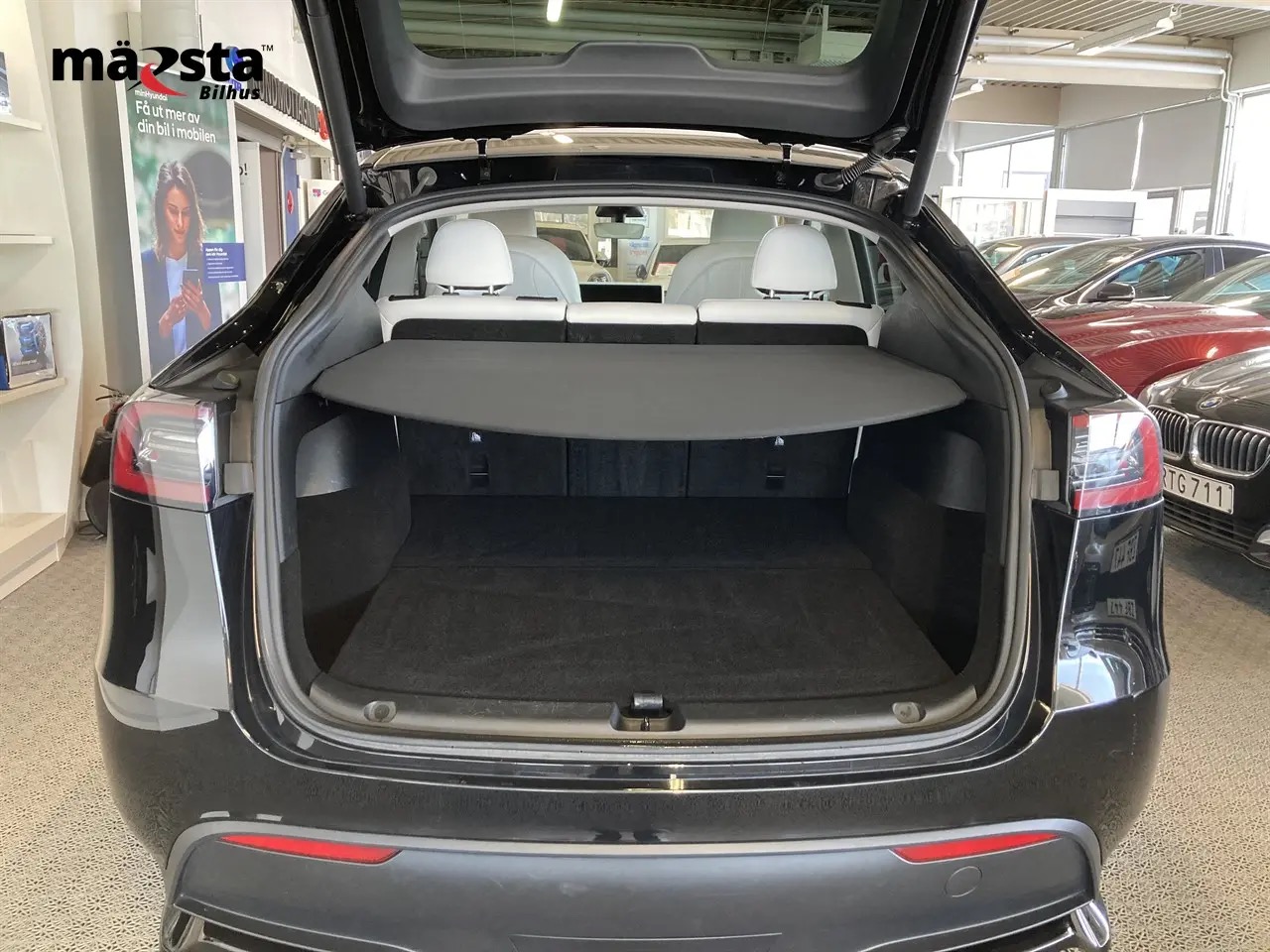 tesla-model-y-standard-range-rwd