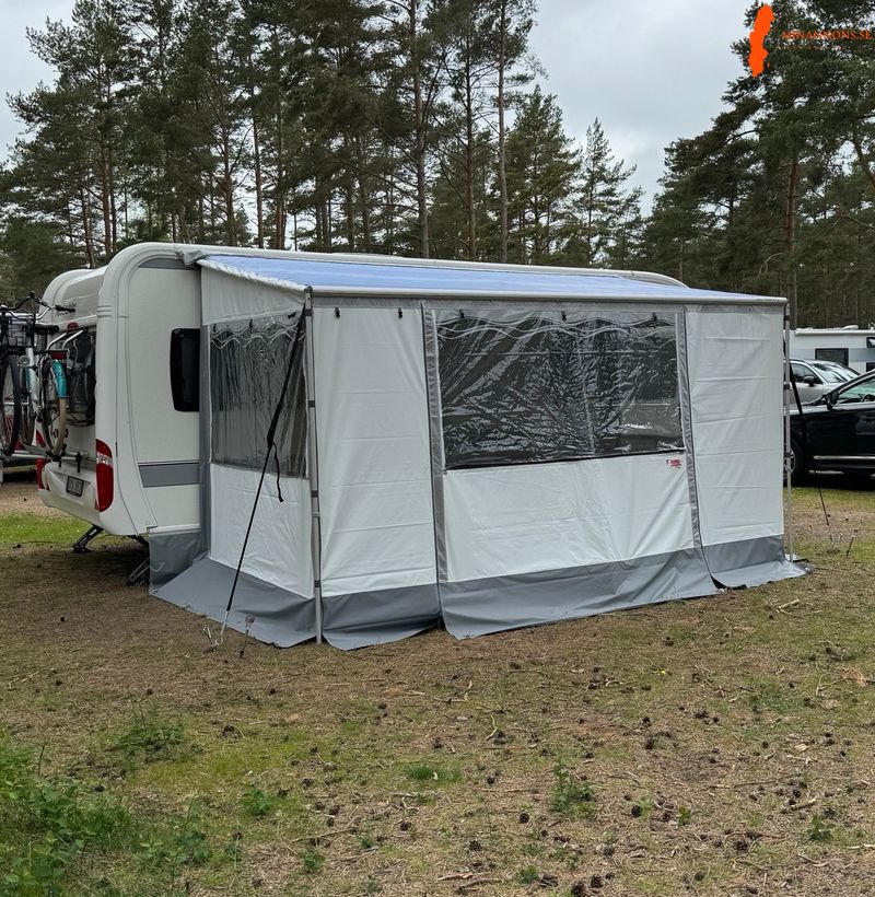 hobby-560-ul-prestige-13