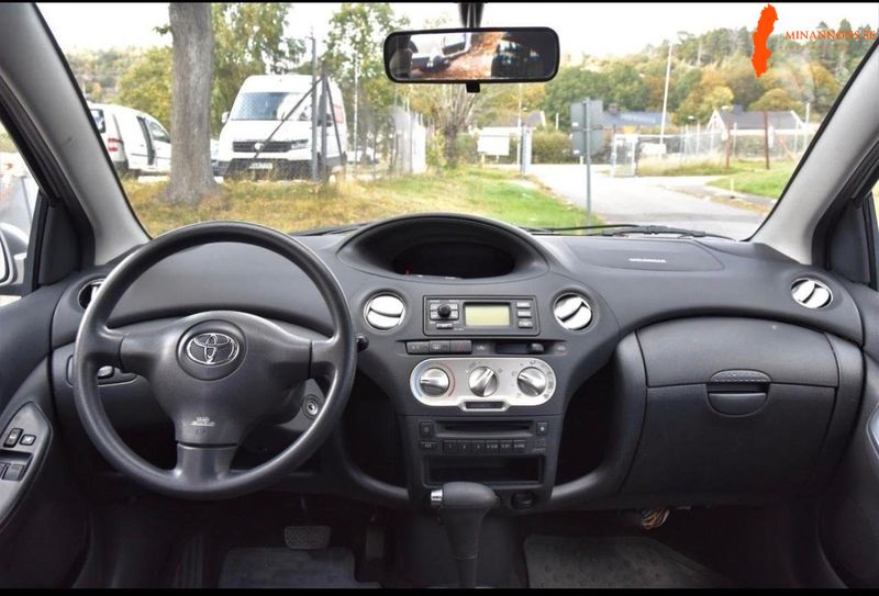 toyota-toyota-yaris-13-16v
