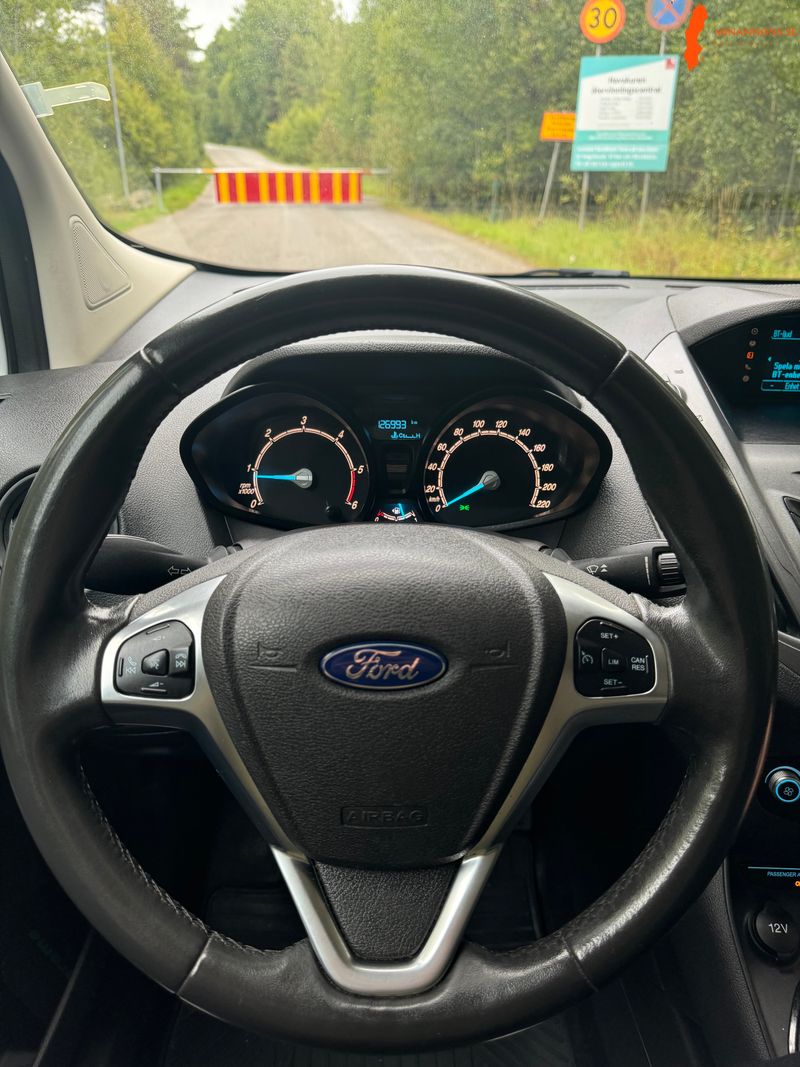 ford-transit-courier