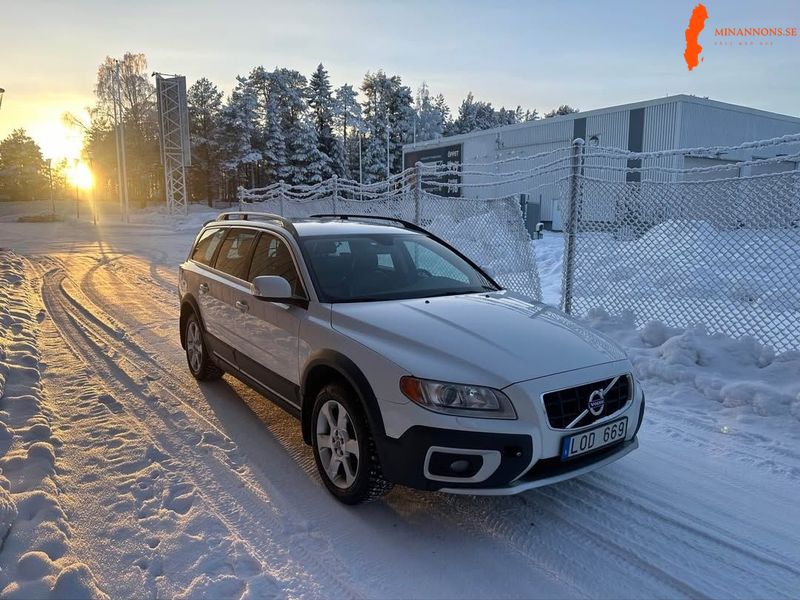 volvo-xc70-d3-awd-manuell-163hk-2011