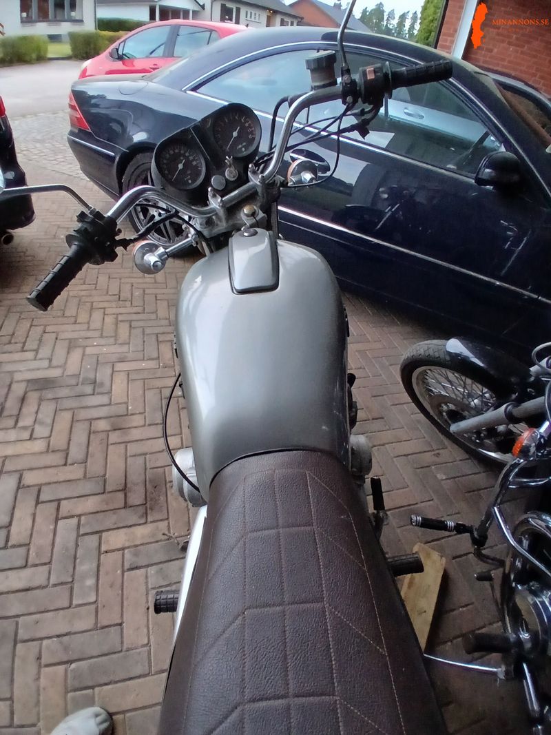suzuki-gs-500