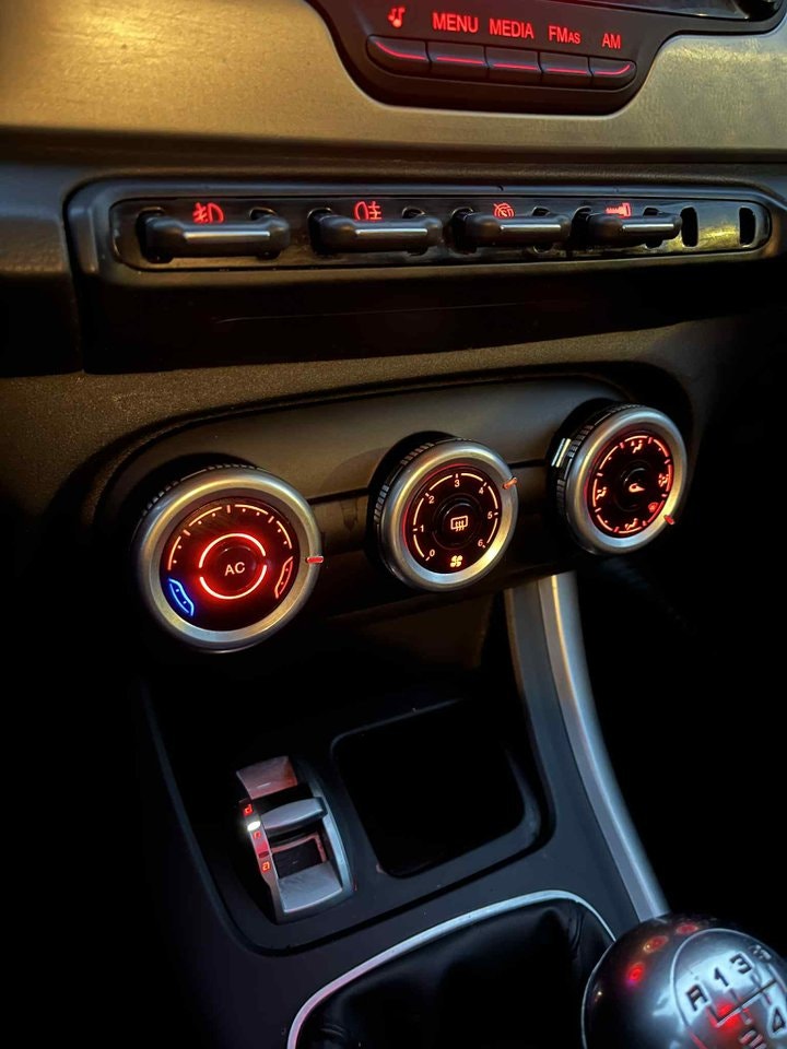 alfa-romeo-giulietta-14-tb-16v