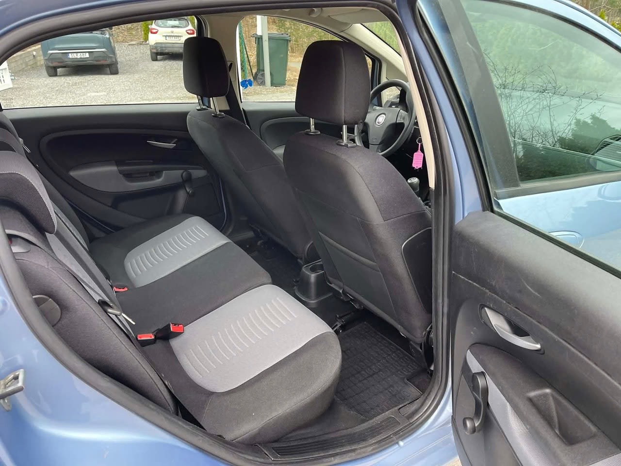 fiat-grande-punto-5-dorrars-13-16v-multijet