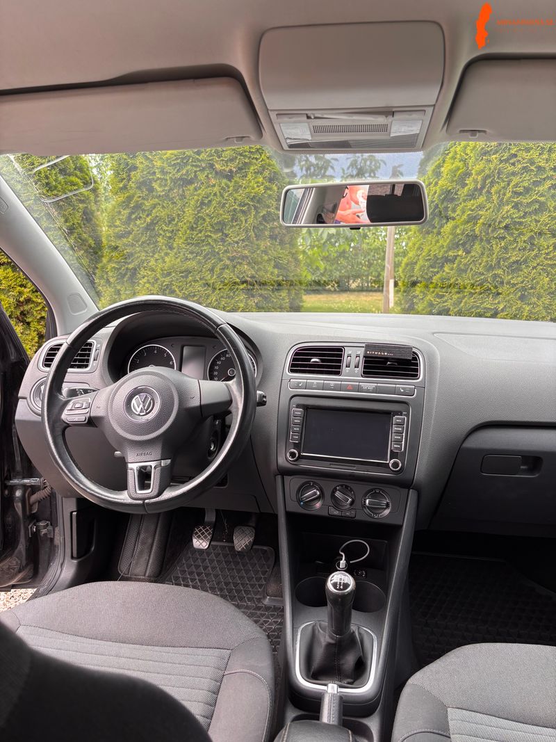 volkswagen-polo-14-16v-fwd