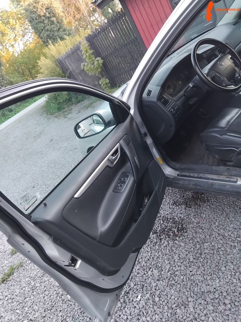 volvo-v70-d5-2006-automat