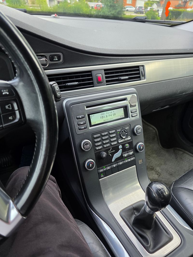 volvo-v70-ii-16d-drive-fwd