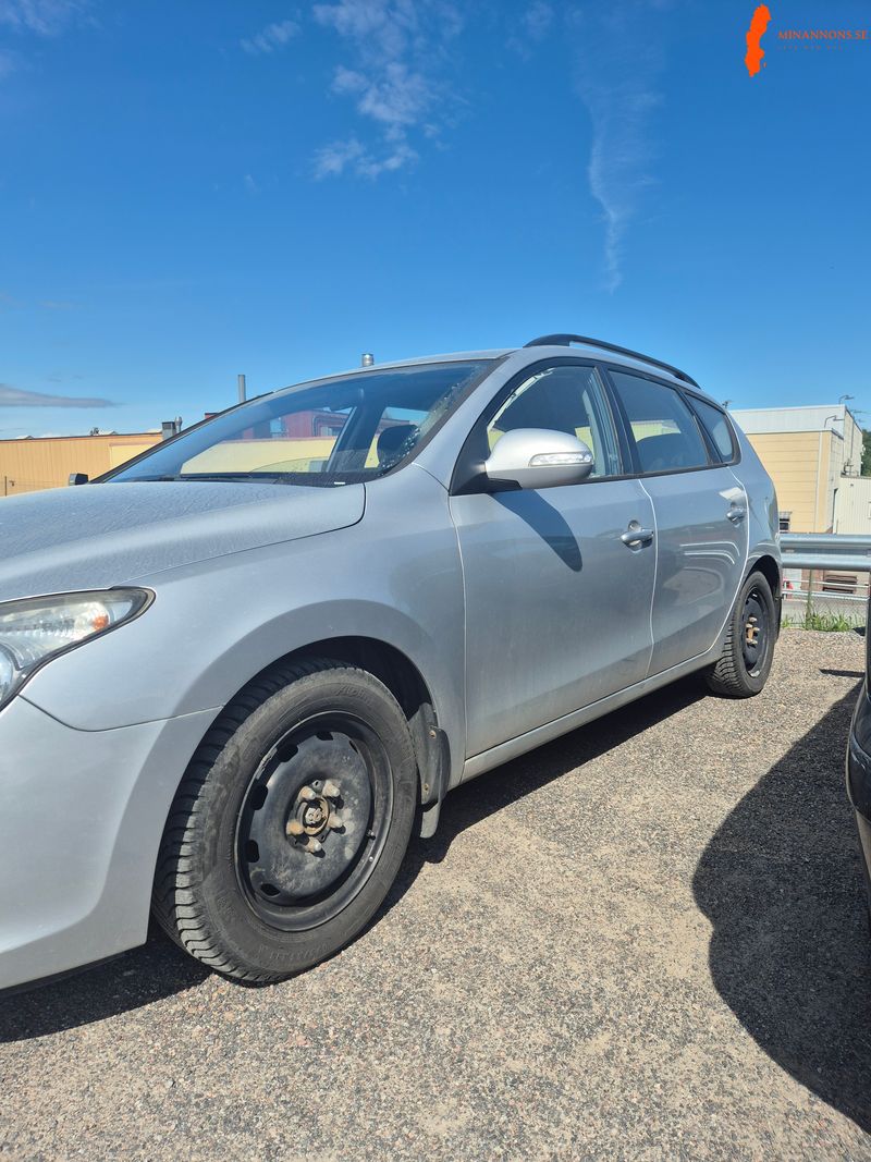 hyundai-i30-16-crdi-fwd