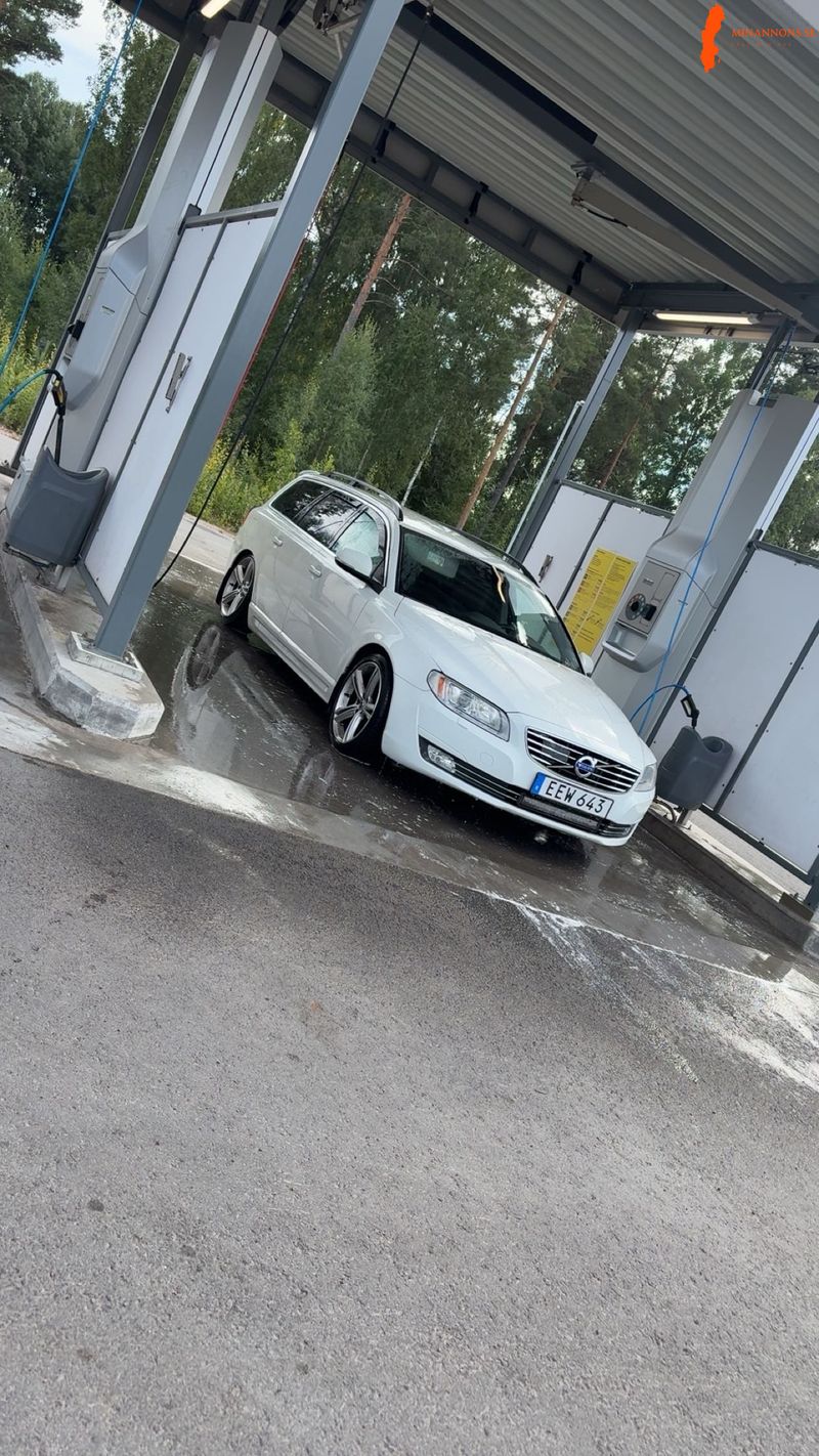 volvo-v70-ii-classic-d3-20-fwd