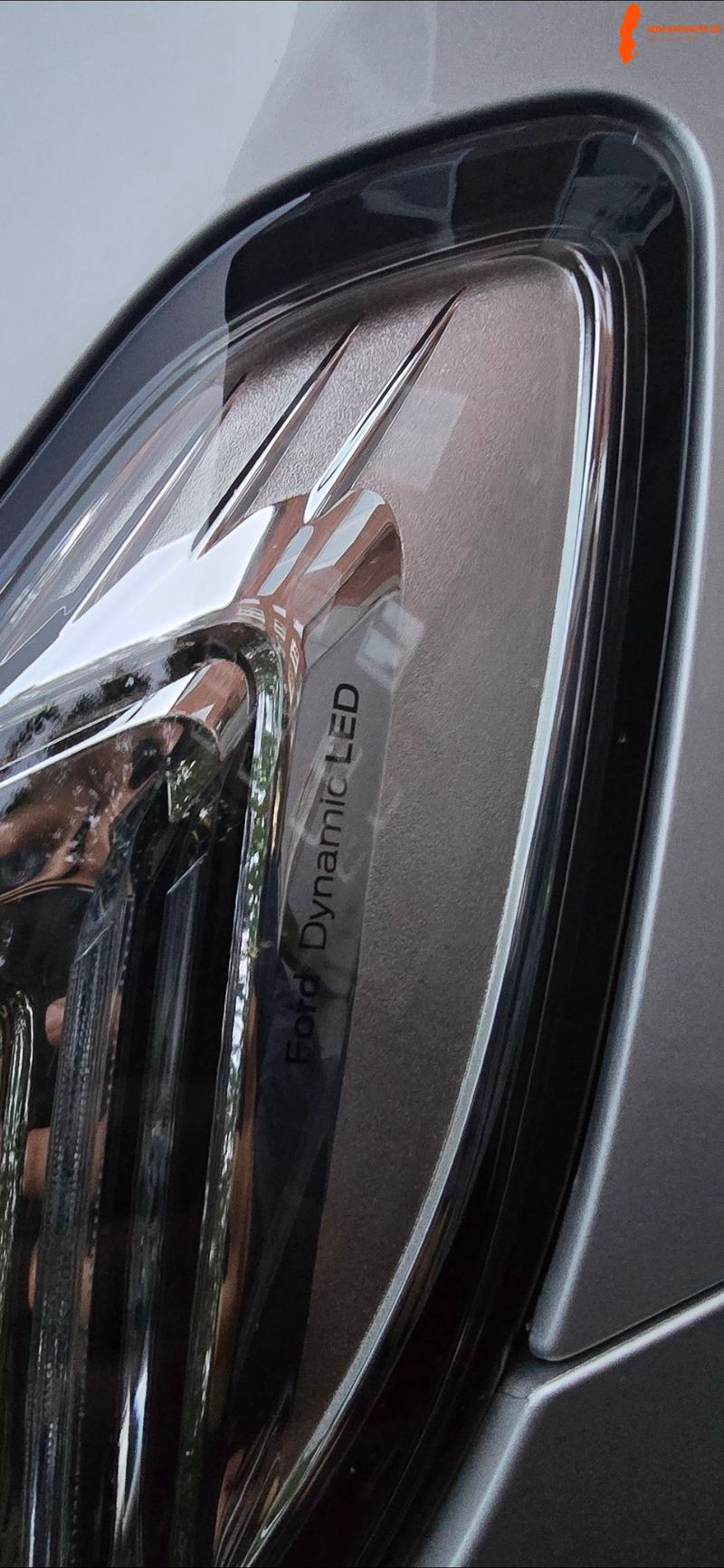 ford-mondeo-titanium-20-tdci-automat