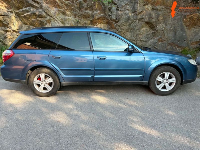 subaru-subaru-legacy-25i-awd