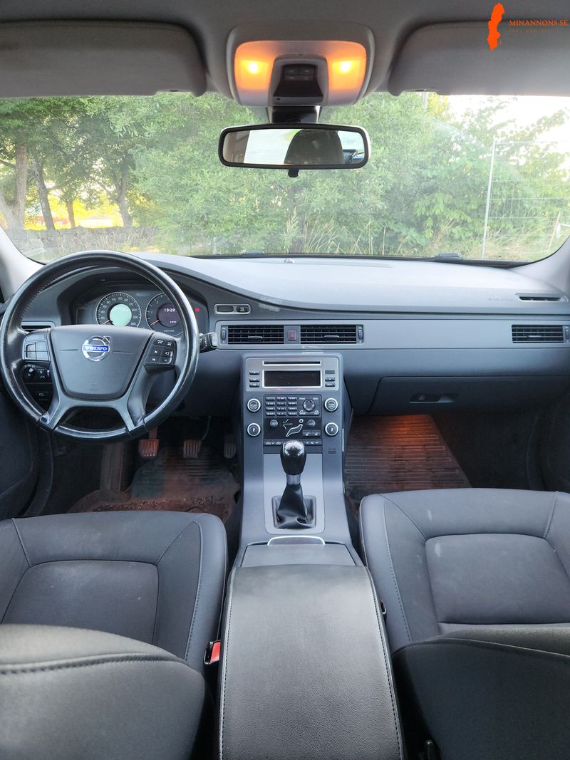 volvo-v70-ii-16d-drive-fwd