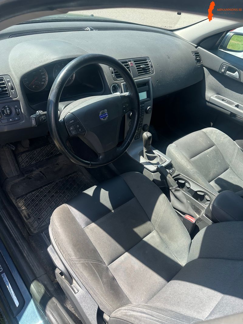 volvo-volvo-m-v50-18-16v-fwd