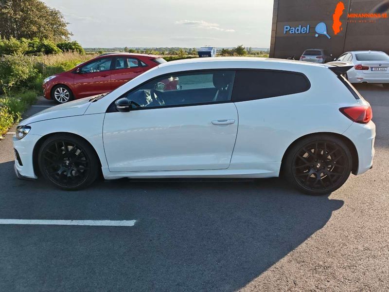 volkswagen-scirocco-r-20-tsi