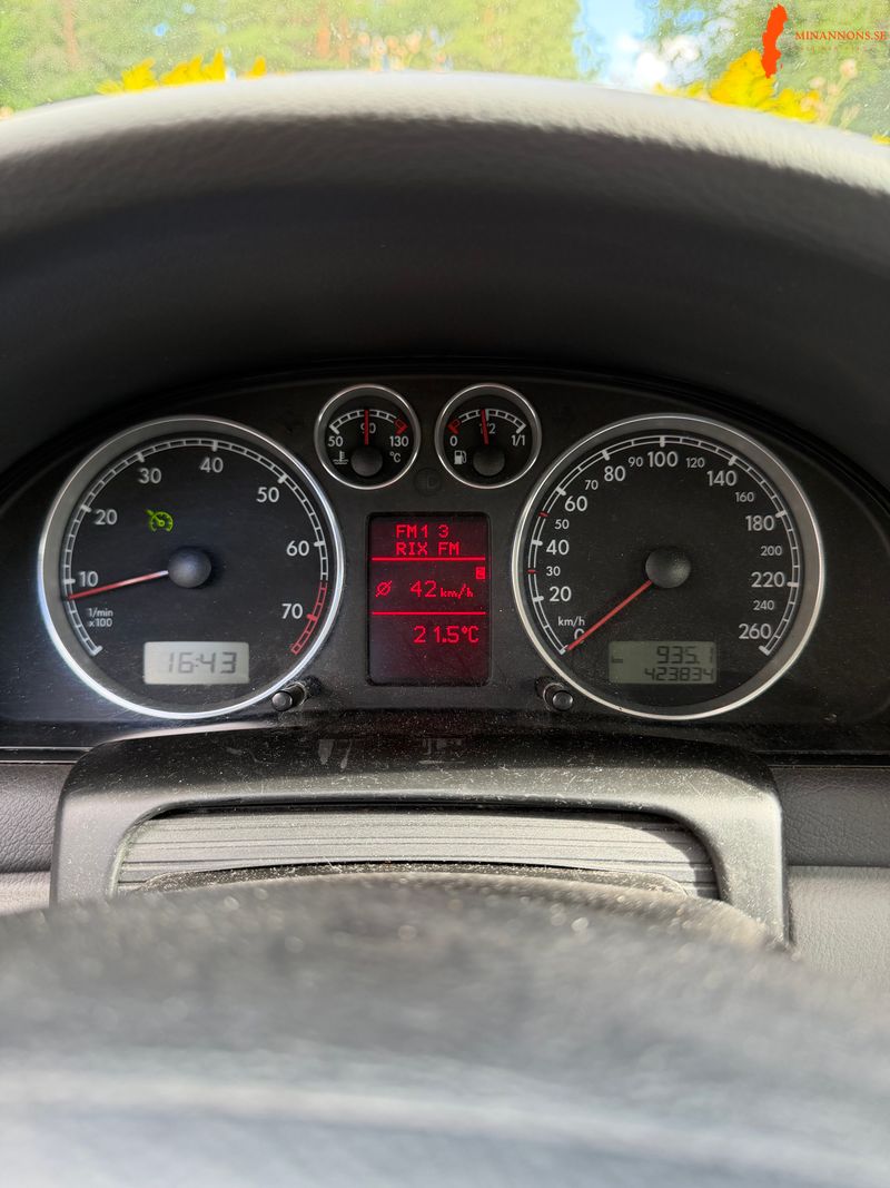 volkswagen-vw-passat-var-turbo-18t-20v-fwd