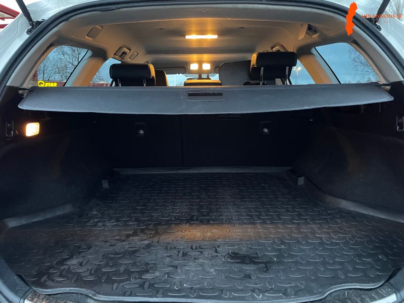 toyota-auris-touring-sports-20-d-4d-man-vhjuldrag