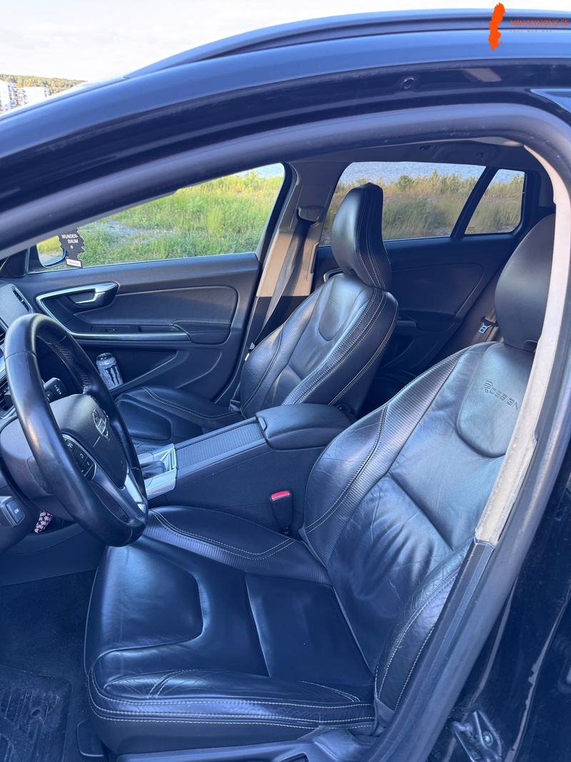 volvo-v60-d4-20-awd