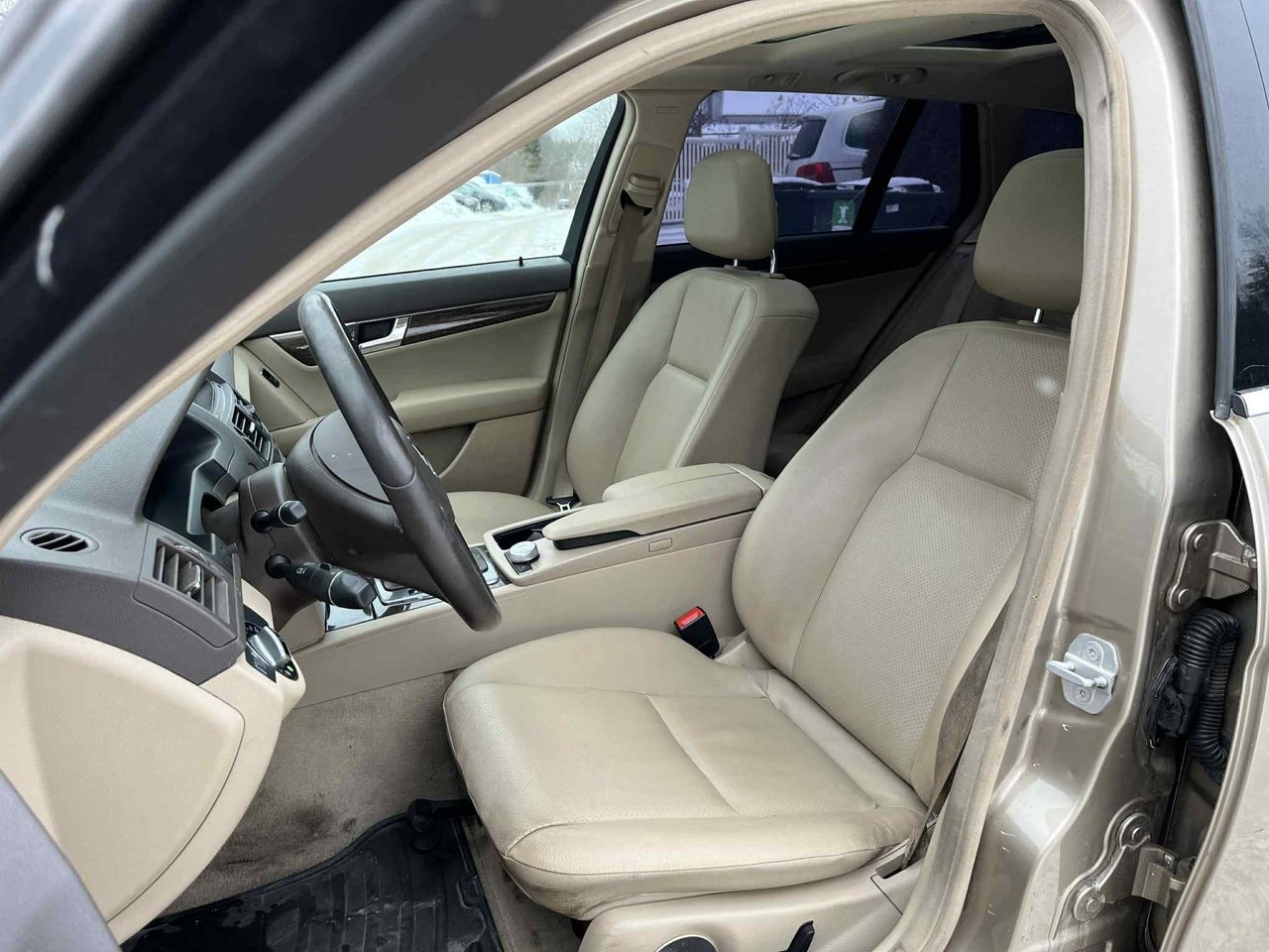 mercedes-benz-c-180-t-kompressor-5g-tronic