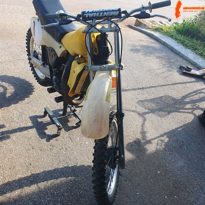 suzuki-125cc-cross